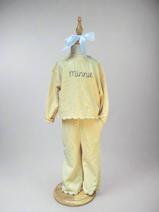 scalloped edge pullover + pant set